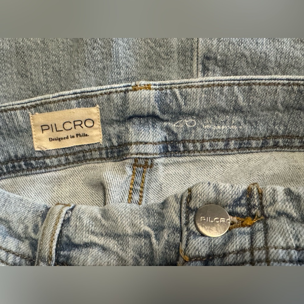 Pilcro The Adi Regenerative Cotton Mid-Rise Flare 
Size 26 - Picture 7 of 10